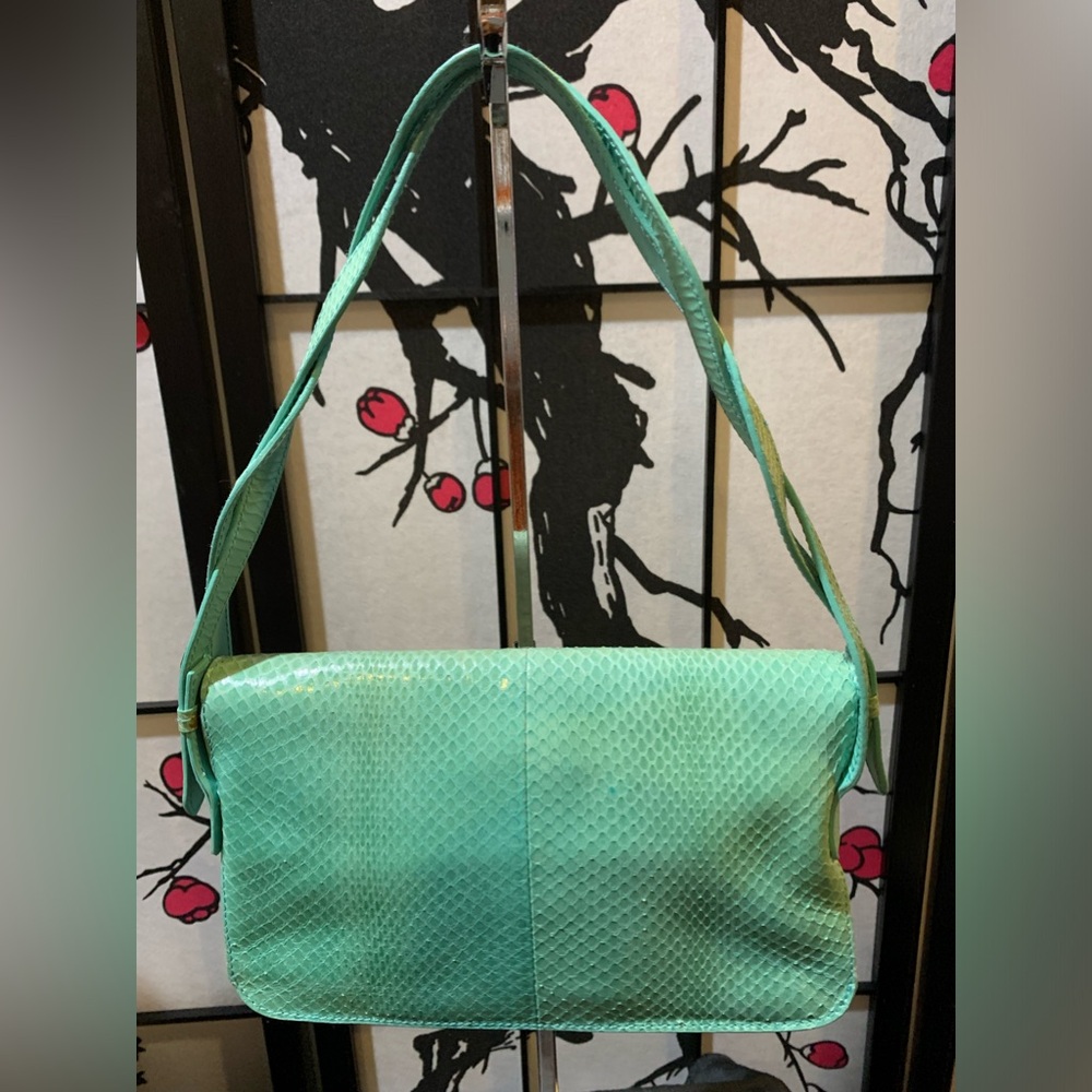 ULN 💝ESCADA small purse. - Picture 3 of 7